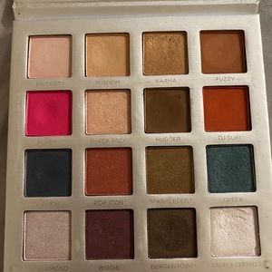 Trolls palette by PUR